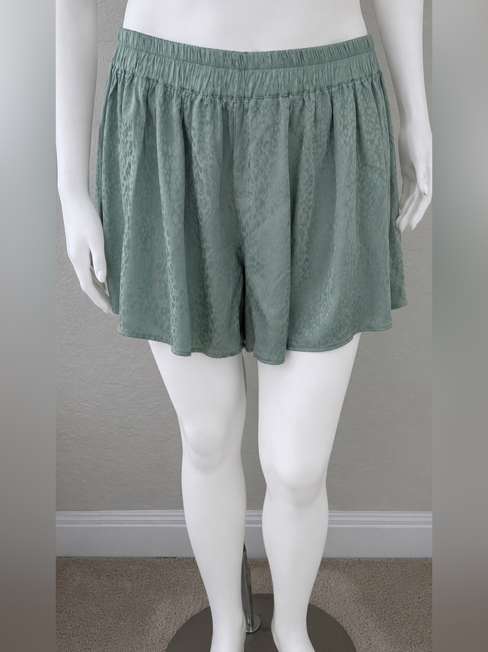 Umgee Satin Flowy Pull On Fairy Boho Shorts | Womens Plus Sz 2x